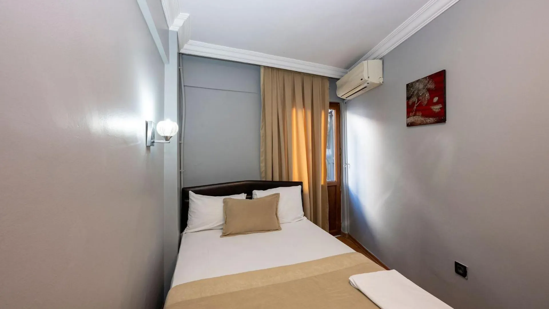 Saray Boutique Hotel Laleli Istanbul 3*,